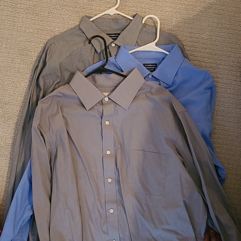 3 Croft&Barrow dress shirts. Never worn